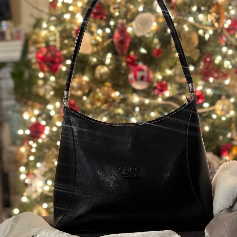 Gucci Black Leather Shoulder Bag - Picture 3 of 6